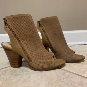 Heeled Sandal